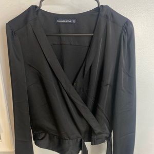 Abercrombie satin tie at the waist top